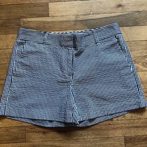 Ann Taylor Devin Fit Navy/White Striped Short Sz 2
